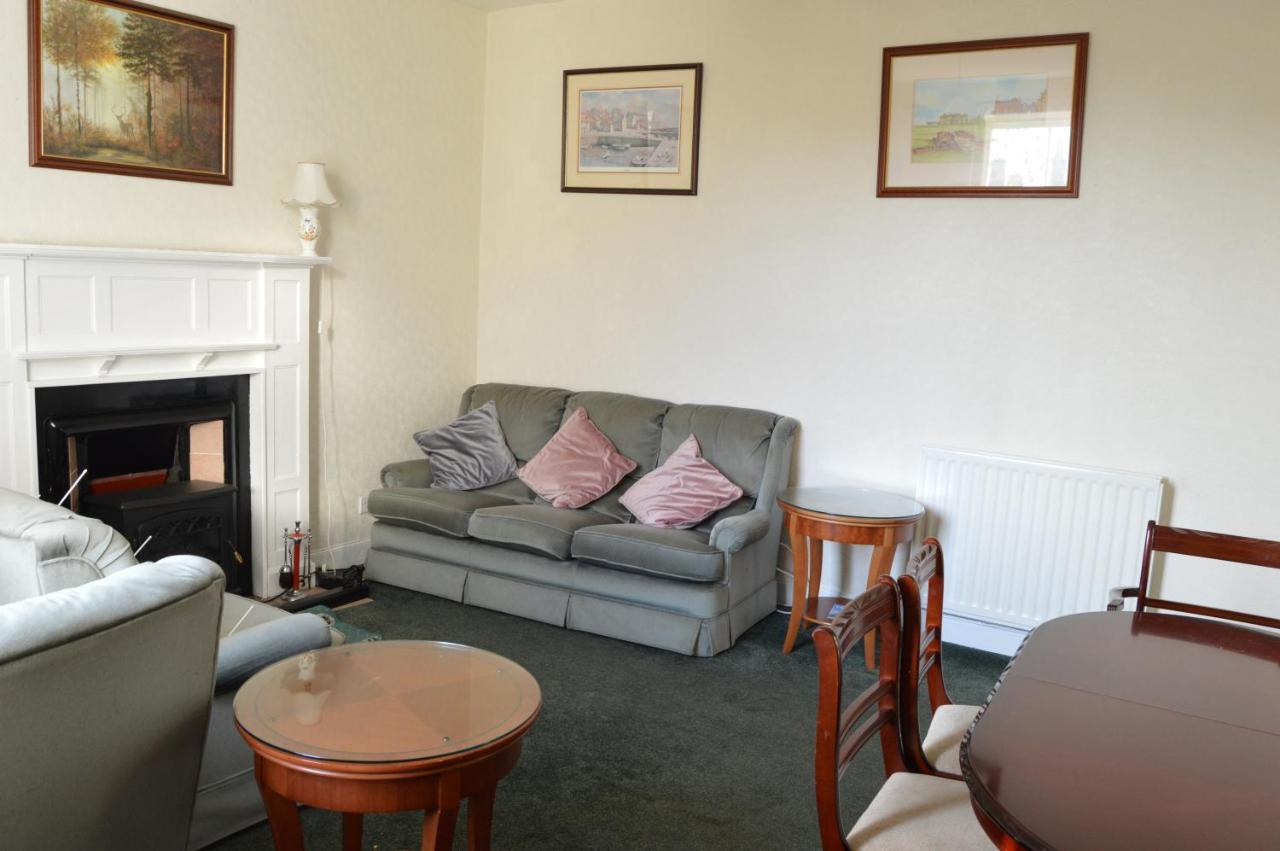 Carnegie Holiday Cottage ดันเฟิร์มลิน ภายนอก รูปภาพ